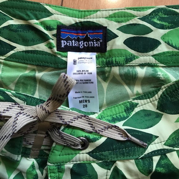 BNNT PATAGONIA MENS BOARD SHORTS VERY HIGH QUALITY MATERIAL AND MAKE SIZE 28 - Picture 2 of 4